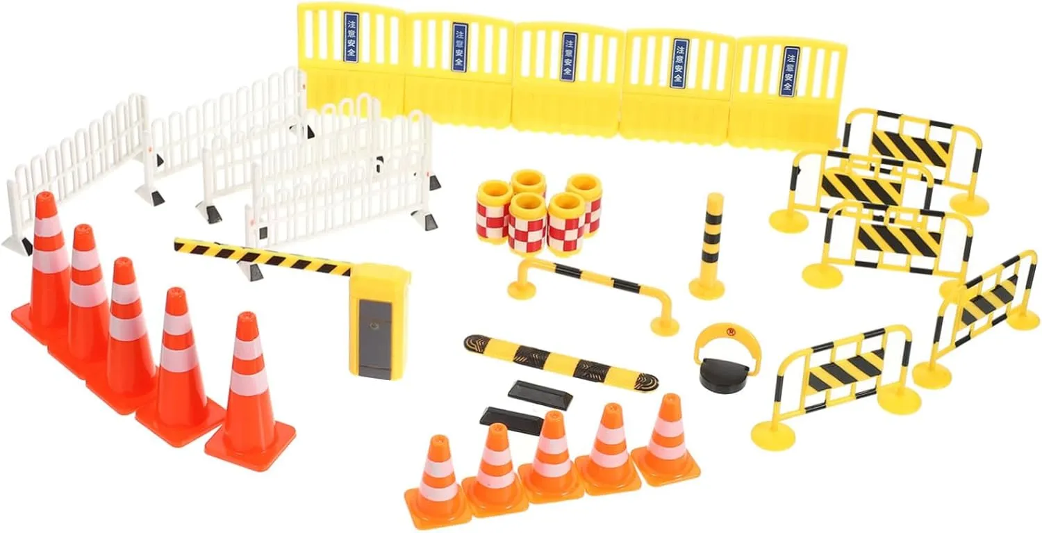 and Classroom 5sets Miniature Traffic Signs for Boys and Girls Educational Learning Toys Realistic Simulation Models for Creative Play and Development for golden ecological dearth Home 