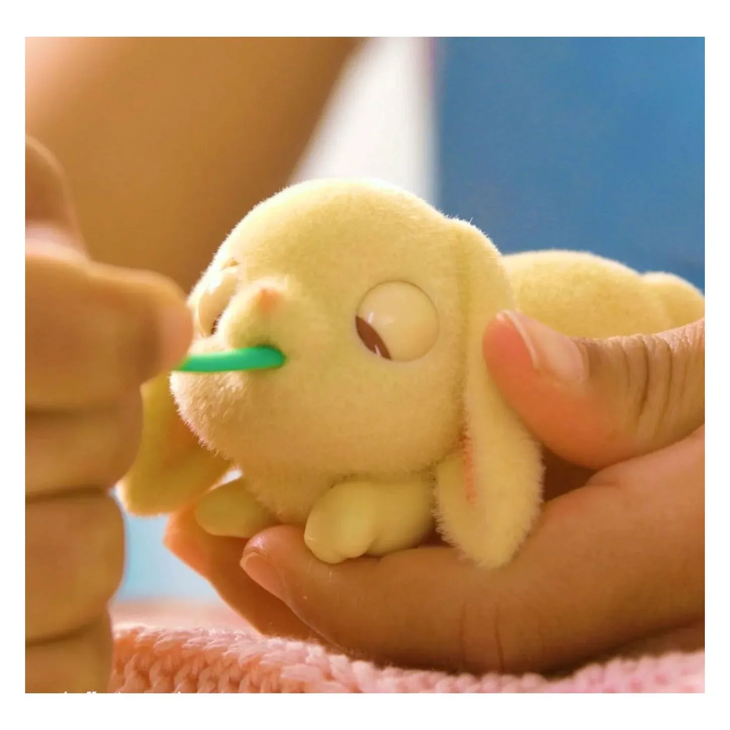 Little Live Pets Mama Surprise Minis - Lil' Bunny