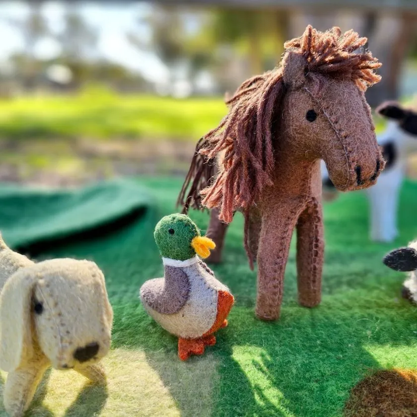 Tara Treasures Felt Horse