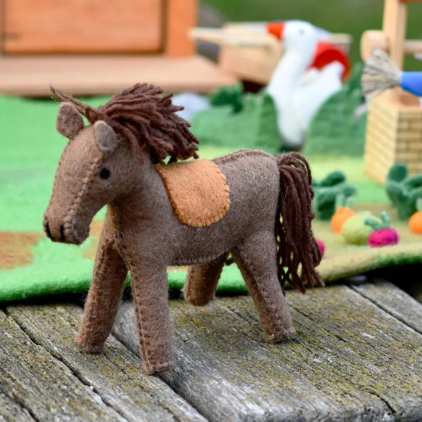 Tara Treasures Felt Horse